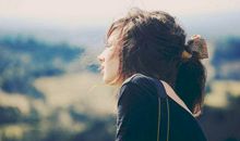 心理学：忘不掉不爱你的人？女人想忘记一个人你需要提升三种意识