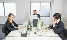 这样的命格，上班比较合适，做生意不太适合