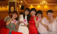 梦见收红包是吉兆，人际关系得到拓展还会有贵人相助