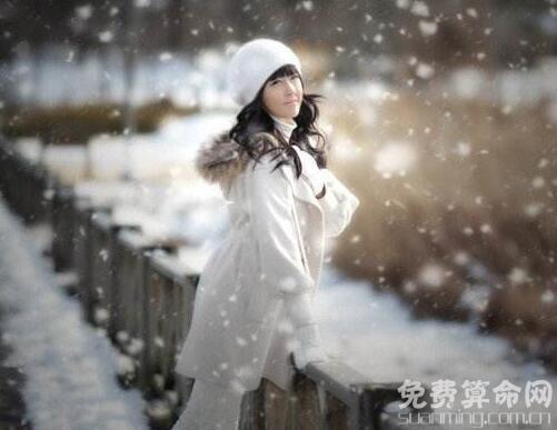 孕妇梦见下雪在街道上行走，预示夫妻感情越来越来好 2