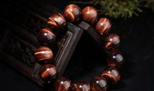 2020年鼠年女本命年戴什么好 可以佩戴水晶