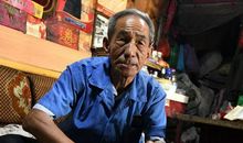 山西农村7旬老人，研究周易45年，执迷看风水，看他说些啥