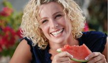 孕妇梦见吃西瓜，预示宝宝很健康（多是男孩）