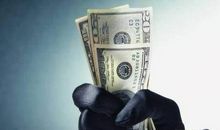 上年霉运缠身，鸡年财神驾到，偏财大运，大把钞票进口袋的生肖