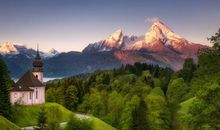 未来半个月财喜相随，3生肖机遇数不清，顺利赚大钱，日子有盼头