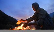 十字路口烧纸的禁忌,给祖先烧纸千万不要写自己的名字