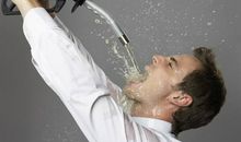 千杯不醉，这些星座号称酒桌达人