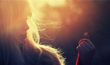 十二生肖中的红黄蓝三色分别对应哪些生肖