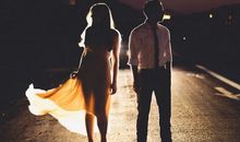 闺蜜是否和你男友走太近