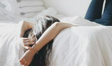 梦到老公打开卧室门吹风