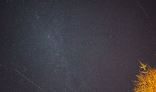 梦见流星雨划过