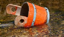 梦见水桶往外流水