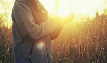 当AB血型男面对困难时如何求助