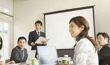 AB型血君开会如何打发时间