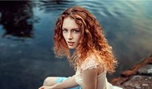 生肖鸡适合恋爱结婚的年份