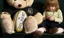 双子评委的表现