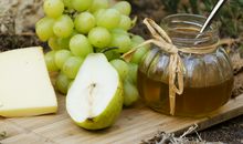 梦见别人给梨吃暗示什么