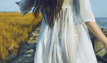 金爱伦2015年8月摩羯座运势