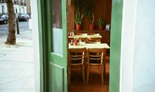 Julia Chen摩羯座2017年8月运势