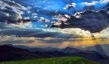 保加利亚 纳蒂娅.嘉珊本周运势（2012年5月27—3日）