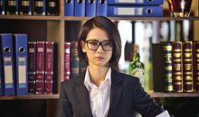 先事业后成家的紫微主星女