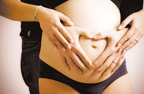 阴阳个性的不同主要明星如何看待代孕