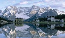 小乖麻根登卓玛2013年8月巨蟹座运势