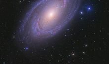 太阴守命，兼视福德宫