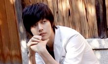 Julia Chen2014年10月巨蟹座运势