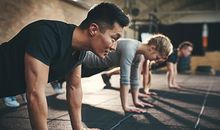 有健康无财富的命理组合