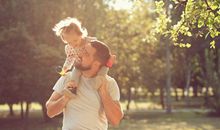 张鑫龙:好色而不失家的男人面相