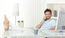 男生坐姿看性格