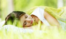 如何从面相看容易出轨的女人