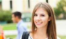 煽风点火的面相女