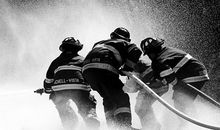 梦见火灾爱人去世