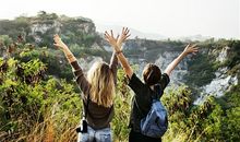 2019年属牛的贵人属相是谁