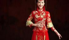 心理学：凭直觉，你喜欢哪套龙凤褂？秒测你是奴隶命还是公主命？