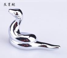 十二生肖蛇在英语中的象征意义