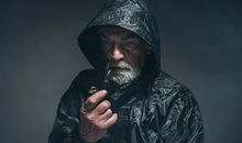 心胸狭隘的男人都有什么样的手相特征？