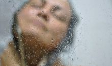 梦见很多人在一起洗澡