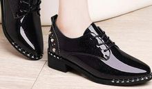 心理测试：假如去聚会，你会穿哪一双鞋？测你能征服多大年龄的男人