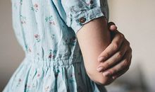 女人梦见偷了别人的钱