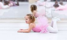 生肖蛇和哪些生肖较为有缘