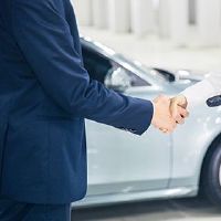 在2022年，农历新年的第13天去拿起车。这是吉日本货物吗？