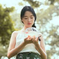 在十二个星座中，这些富人可能会回归社会。