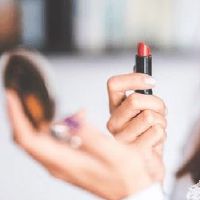 洋气一点的化妆品店名