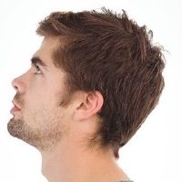 特别是小男人的脸部特征