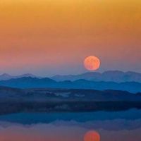 六亲缘薄要离父母远一点吗 会对自己的父母有不利影响吗