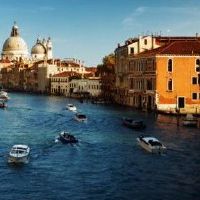 魏香出生的八个字符命运如何？