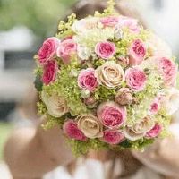 接亲的女士穿什么衣服 淡紫色衣服彰显接亲人气质